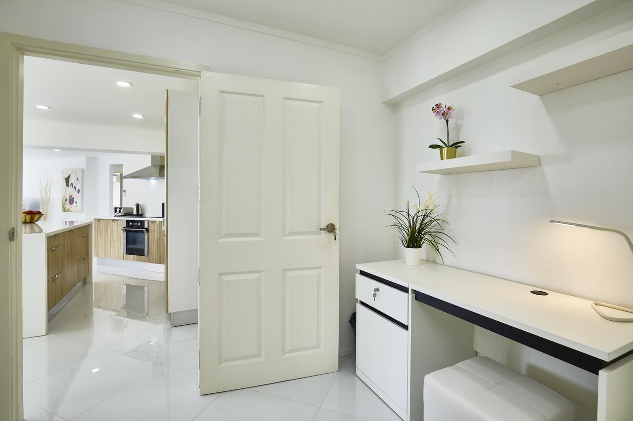 Luxurious Apartment On Jomtien Beach Road Екстериор снимка