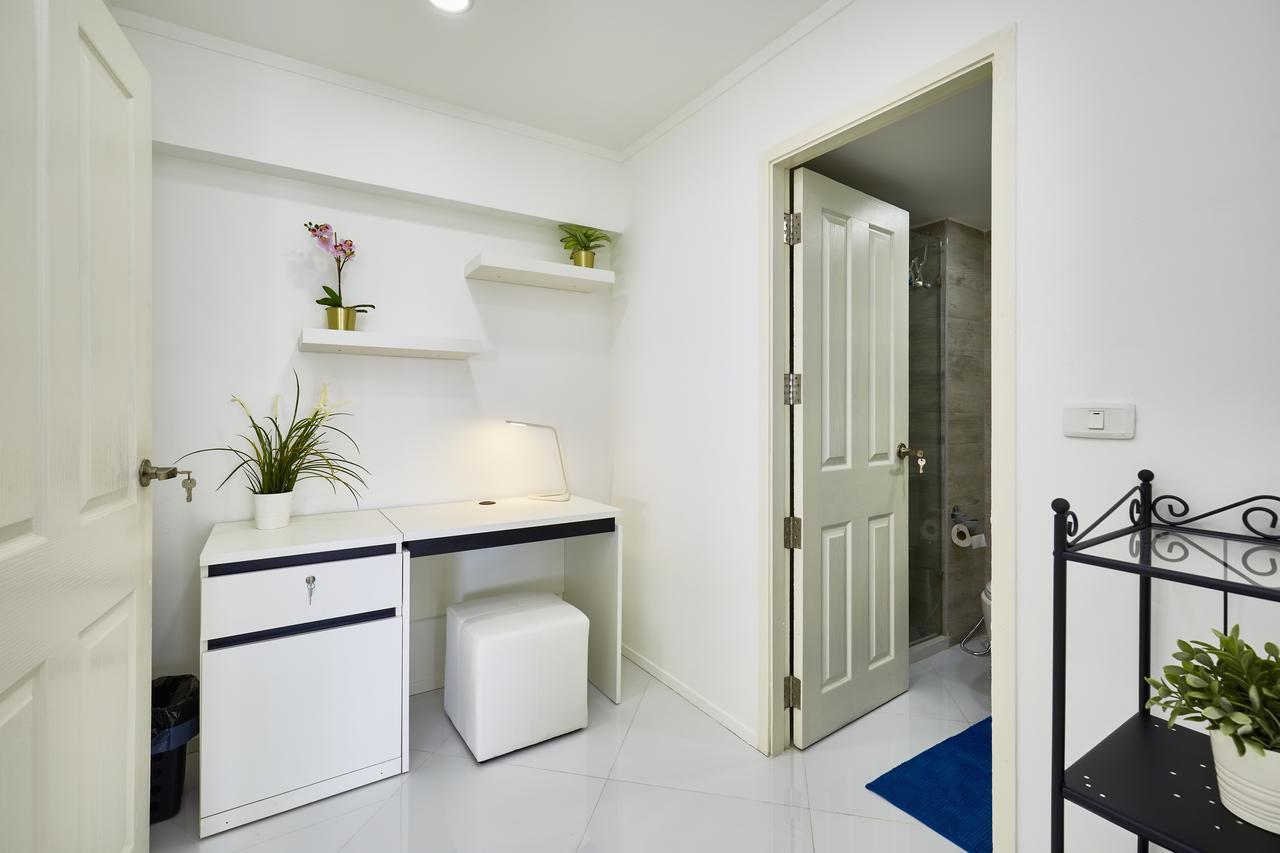Luxurious Apartment On Jomtien Beach Road Екстериор снимка
